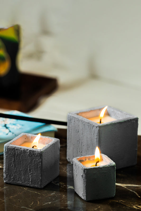 ENCHANTING CHARCOAL – SQUARE | SET OF 3